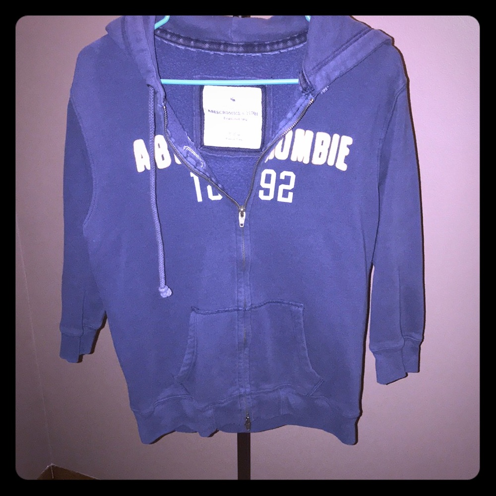 3/4 sleeve Abercrombie & Fitch zip up